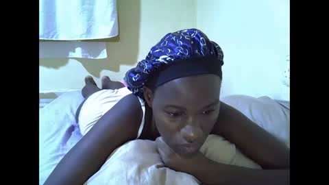 gorgeous_maya1 online show from 02-15-26, 08:38