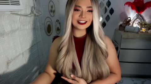 Snapshot of gorgeousamandarose chatting on 01-21-25, 04:21 Amanda rose online show from 01-21-25, 04:21