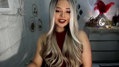 Snapshot of gorgeousamandarose chatting on 02-02-25, 08:30 Amanda rose online show from 02-02-25, 08:30