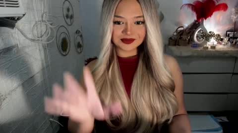 Snapshot of gorgeousamandarose chatting on 02-26-25, 03:41 Amanda rose online show from 02-26-25, 03:41