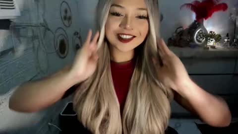 Snapshot of gorgeousamandarose chatting on 03-07-25, 07:27 Amanda rose online show from 03-07-25, 07:27