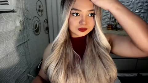 Snapshot of gorgeousamandarose chatting on 10-10-25, 03:49 Amanda rose online show from 10-10-25, 03:49