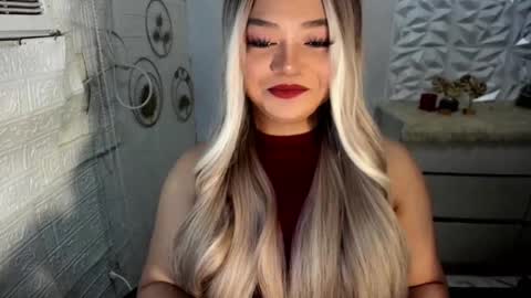 Snapshot of gorgeousamandarose chatting on 11-03-25, 01:51 Amanda rose online show from 11-03-25, 01:51