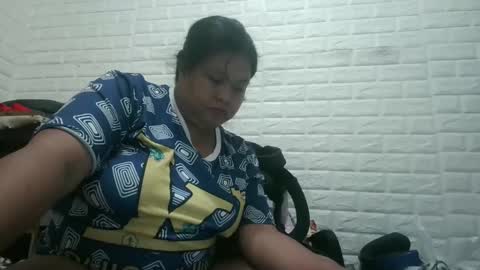 gorgeousselenaxx online show from 01-11-25, 01:53