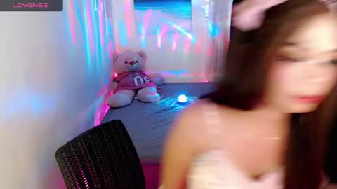 Emmy online show from 01-14-25, 04:40