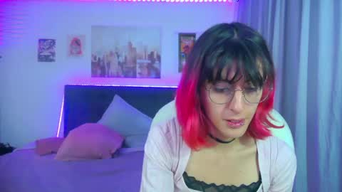 goth_minerva online show from 04-23-26, 02:19