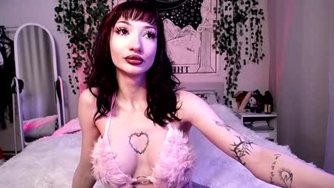    online show from 01-05-25, 03:53