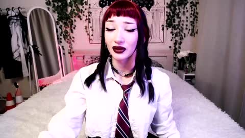    online show from 02-05-25, 03:02