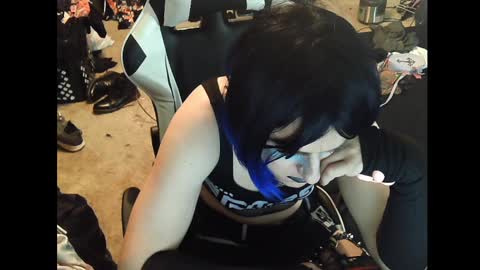 Victoriana online show from 01-11-25, 01:37