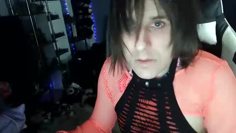 Victoriana online show from 01-21-25, 03:26