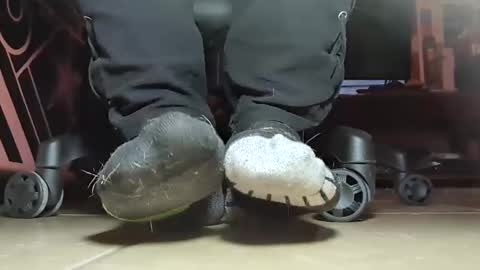 Snapshot of gothicfeetfantasies chatting on 01-22-25, 10:26 Mistress Mommy Godess online show from 01-22-25, 10:26