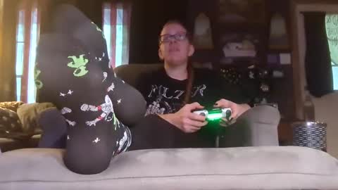 Snapshot of gothicfeetfantasies chatting on 09-12-25, 11:04 Mistress Mommy Godess online show from 09-12-25, 11:04