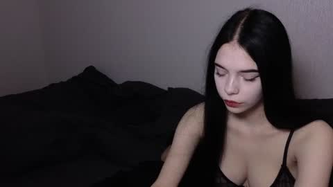 Snapshot of gothicxz chatting on 12-06-24, 01:51 HIMORI AND LISAPVT NAKED online show from 12-06-24, 01:51