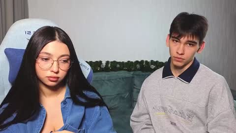 Snapshot of gothicxz chatting on 12-07-24, 12:13 HIMORI AND LISAPVT NAKED online show from 12-07-24, 12:13