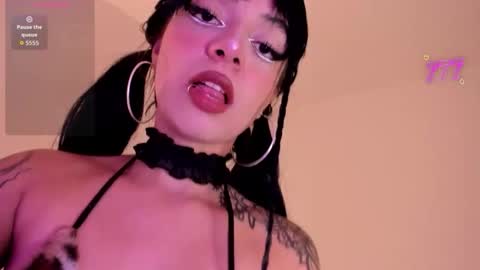 Violet online show from 05-29-26, 10:52