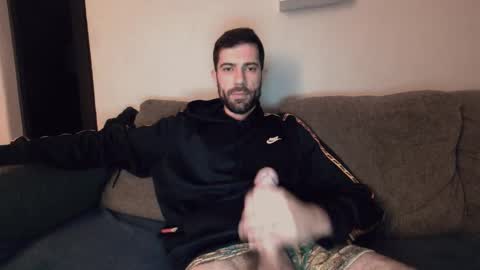 gottalovelatinas online show from 11-17-25, 06:35