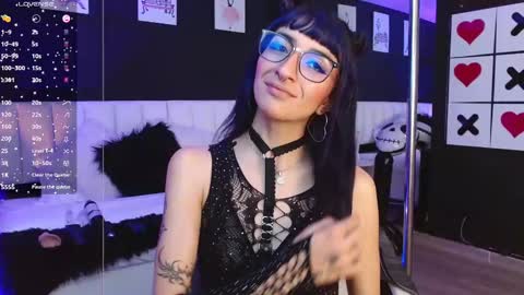 Meredith Alessandra online show from 02-18-25, 04:04