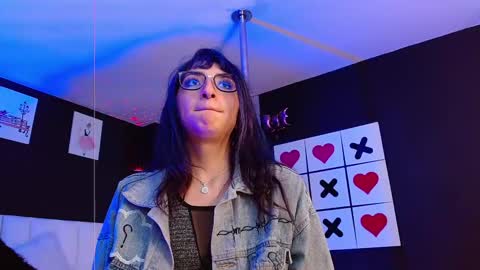 Meredith Alessandra online show from 03-04-25, 10:46