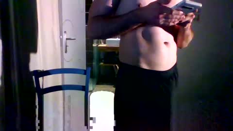 goura2000 online show from 01-22-25, 09:43