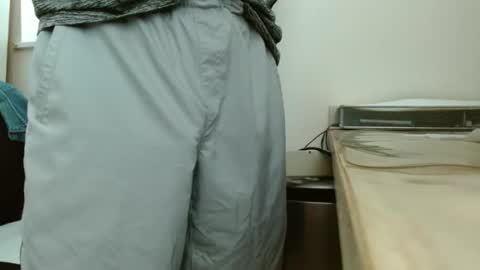 Grabbagg7 online show from 11-01-25, 02:08