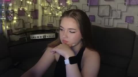 Snapshot of grace054 chatting on 09-25-25, 11:30 Grace online show from 09-25-25, 11:30