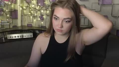 Snapshot of grace054 chatting on 09-26-25, 10:03 Grace online show from 09-26-25, 10:03