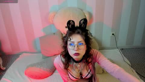 Grace online show from 11-22-25, 09:03