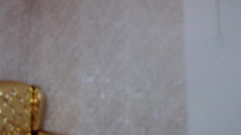 Snapshot of graceblu chatting on 09-11-25, 03:28 Grace online show from 09-11-25, 03:28