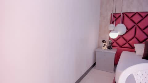 Snapshot of gracecartier chatting on 01-08-25, 05:59 Grace Cartier online show from 01-08-25, 05:59