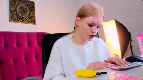 Grace Glamour online show from 01-13-25, 11:41