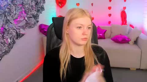 Grace Glamour online show from 02-22-25, 05:12