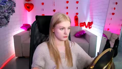 Grace Glamour online show from 03-11-25, 11:23