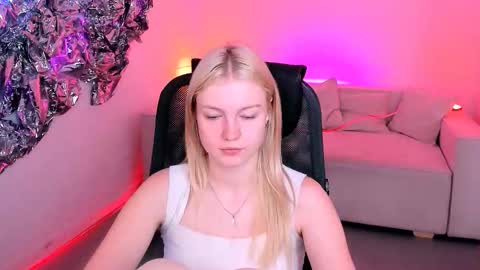 Grace Glamour online show from 09-13-25, 05:18