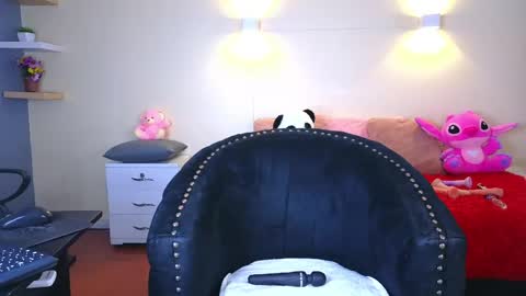 Snapshot of gracehall chatting on 05-14-26, 08:15 Grace online show from 05-14-26, 08:15