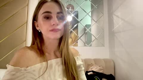 Snapshot of gracetorrezz chatting on 11-11-25, 11:54 gracetorrezz online show from 11-11-25, 11:54