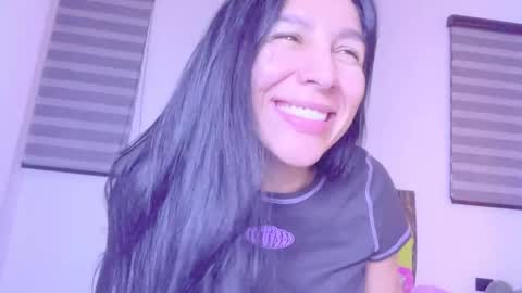 Snapshot of graciadom555 chatting on 11-03-25, 05:20 GRECIADOMM555 online show from 11-03-25, 05:20