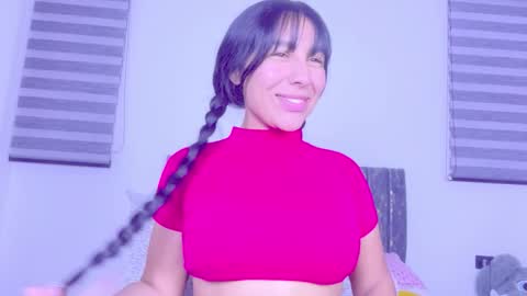 Snapshot of graciadom555 chatting on 11-24-25, 12:54 GRECIADOMM555 online show from 11-24-25, 12:54