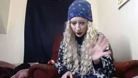 gracielynne1989 online show from 12-22-25, 08:39