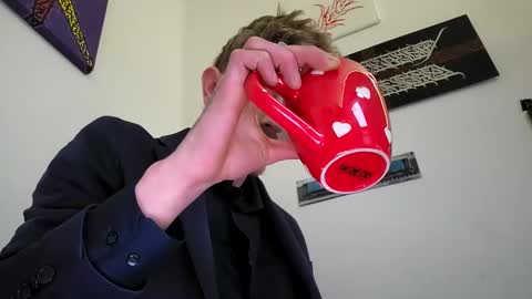 Snapshot of graff4 chatting on 01-01-25, 01:37 Smallcom online show from 01-01-25, 01:37