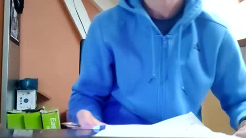 Snapshot of grandbi chatting on 12-09-24, 01:34 grandbi online show from 12-09-24, 01:34