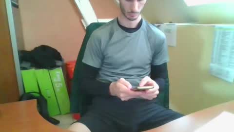 Snapshot of grandbi chatting on 01-06-25, 01:08 grandbi online show from 01-06-25, 01:08