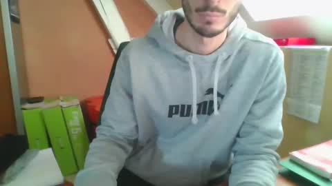 Snapshot of grandbi chatting on 01-13-25, 01:06 grandbi online show from 01-13-25, 01:06