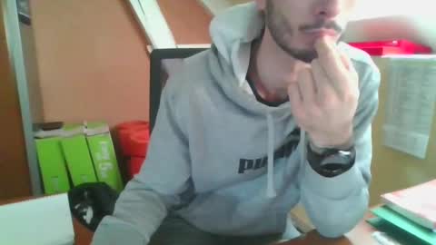 Snapshot of grandbi chatting on 01-14-25, 01:17 grandbi online show from 01-14-25, 01:17