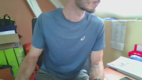 Snapshot of grandbi chatting on 02-28-25, 02:42 grandbi online show from 02-28-25, 02:42