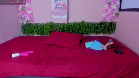 Snapshot of grandmother_milf chatting on 03-08-25, 04:34 Mi Name is violeta  online show from 03-08-25, 04:34