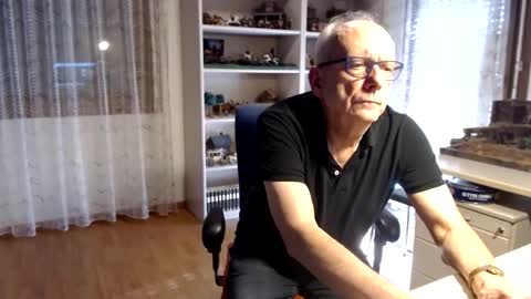 grandpach online show from 02-21-25, 02:27