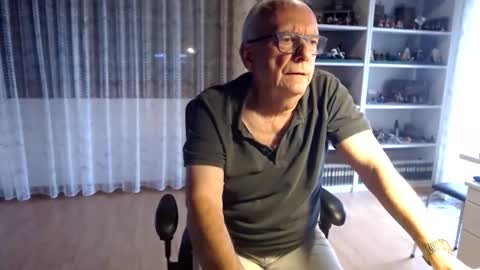 grandpach online show from 10-11-25, 11:53