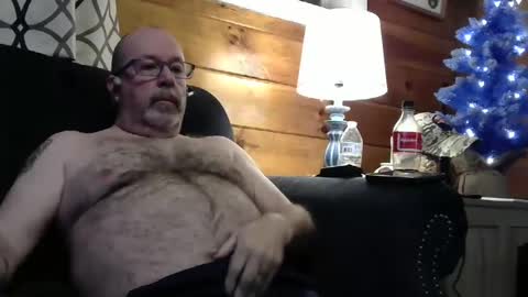 granitebuckeye1969 online show from 12-02-24, 11:51