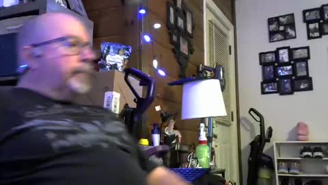 granitebuckeye1969 online show from 12-17-24, 01:39