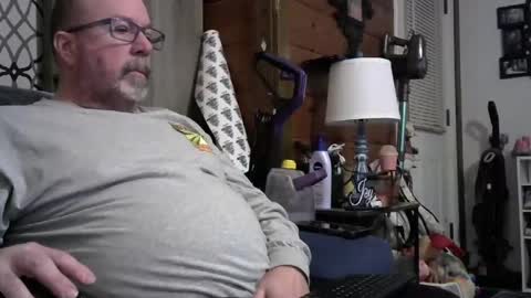 granitebuckeye1969 online show from 12-24-24, 01:06